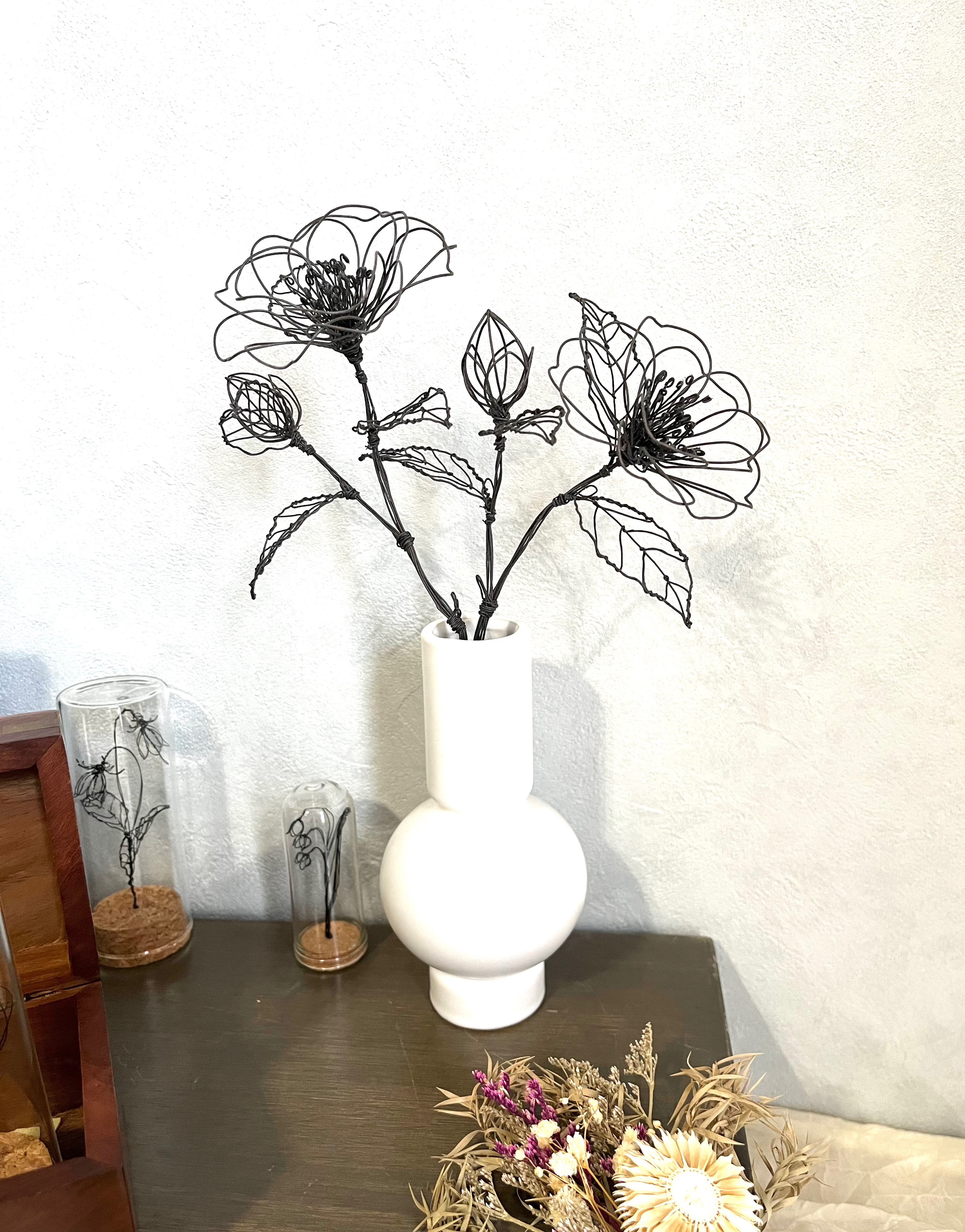 打掛　きものアート8 vintage fabric 高級刺繍　花　日本送料込み 刺繍 付け下げ 花尽し 若葉色地 御仕立上 ガード加工(3281 LYM