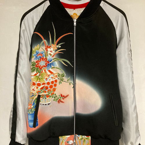 着物リメイクスカジャン リバーシブル 振袖リメイク 鞠 金箔 横 着物リメイクスカジャン リバーシブル 振袖リメイク 鞠 金箔 横