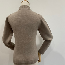 パウダーウール　ブロック柄ハイネックセーター　ベージュ 5枚目の画像