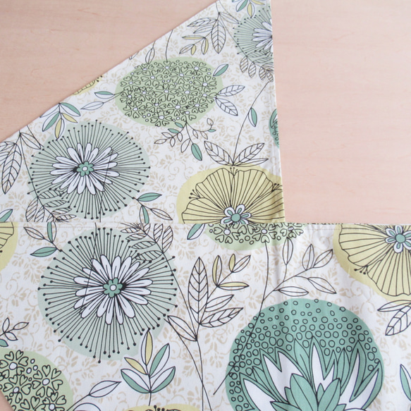 京都府棉 斯堪的納維亞風格 [葉和花] 單片布防撕藤袋 53 x 53 厘米 第3張的照片