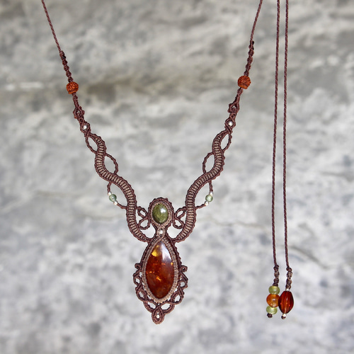 オパール・ペリドットのマクラメネックレス オパール・ペリドットのマクラメネックレス