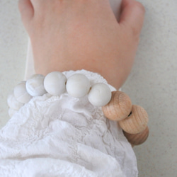 ハンドストラップ　スマホストラップ　ウッド　ストラップ　ストラップホルダー　木　スマホ　ウッドビーズ　手首　落下防止 3枚目の画像