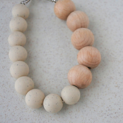 ハンドストラップ　スマホストラップ　ウッド　ストラップ　ストラップホルダー　木　スマホ　ウッドビーズ　手首　落下防止 15枚目の画像