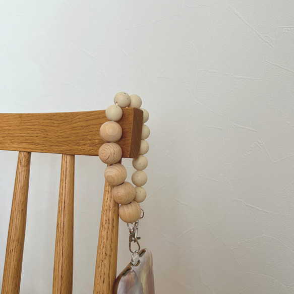 ハンドストラップ　スマホストラップ　ウッド　ストラップ　ストラップホルダー　木　スマホ　ウッドビーズ　手首　落下防止 18枚目の画像