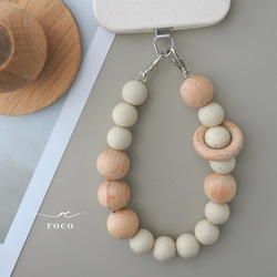 ハンドストラップ　スマホストラップ　ウッド　ストラップ　ストラップホルダー　木　スマホ　ウッドビーズ　手首　落下防止 1枚目の画像