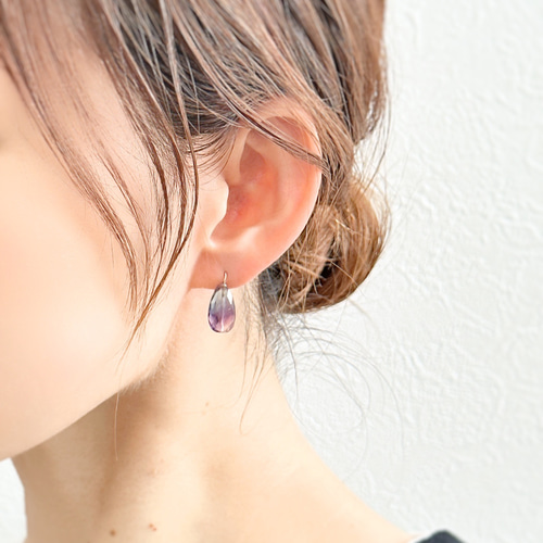 フローライト天然石のシンプルなフックタイプピアス/イヤリング
