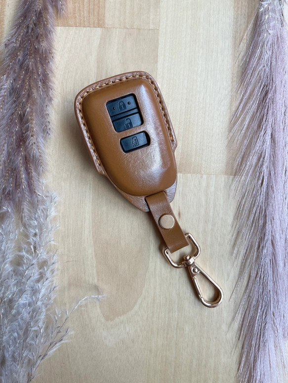 【mk2オヤジ】レザモン　本革スマートキーケース 200系ハイエース 用 TOYOTA 2ボタン】200系 ハイエース 総手縫い 本革 スマートキー