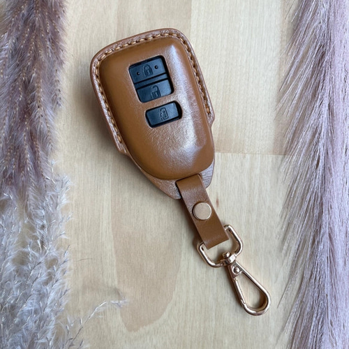 【mk2オヤジ】レザモン　本革スマートキーケース 200系ハイエース 用 Amazon.co.jp: ハイエース キーカバー トヨタ ハイエース 200系