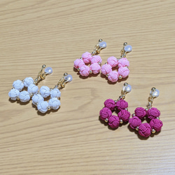 秋桜　ピンク　水引×ゴールドビーズの輪っか　イヤリング/ピアス　☆コスモス 4枚目の画像