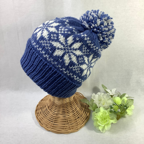 ○編込み模様のニット帽（雪柄・ブルー) ニット帽・ビーニー TOM屋