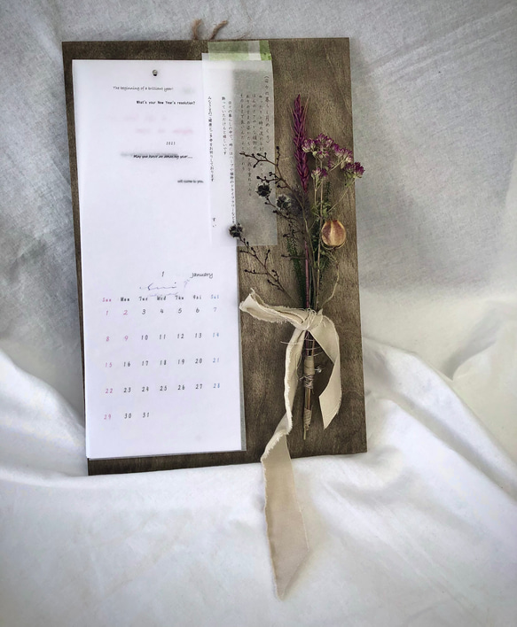 2種類選べる〈ちょこっと植物の月めくり暦〉2024年カレンダー　オイルステインタイプ　 12枚目の画像