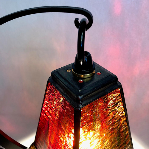 ノスタルジーシリーズ!! ステンドグラスランプ (レッドグリーン