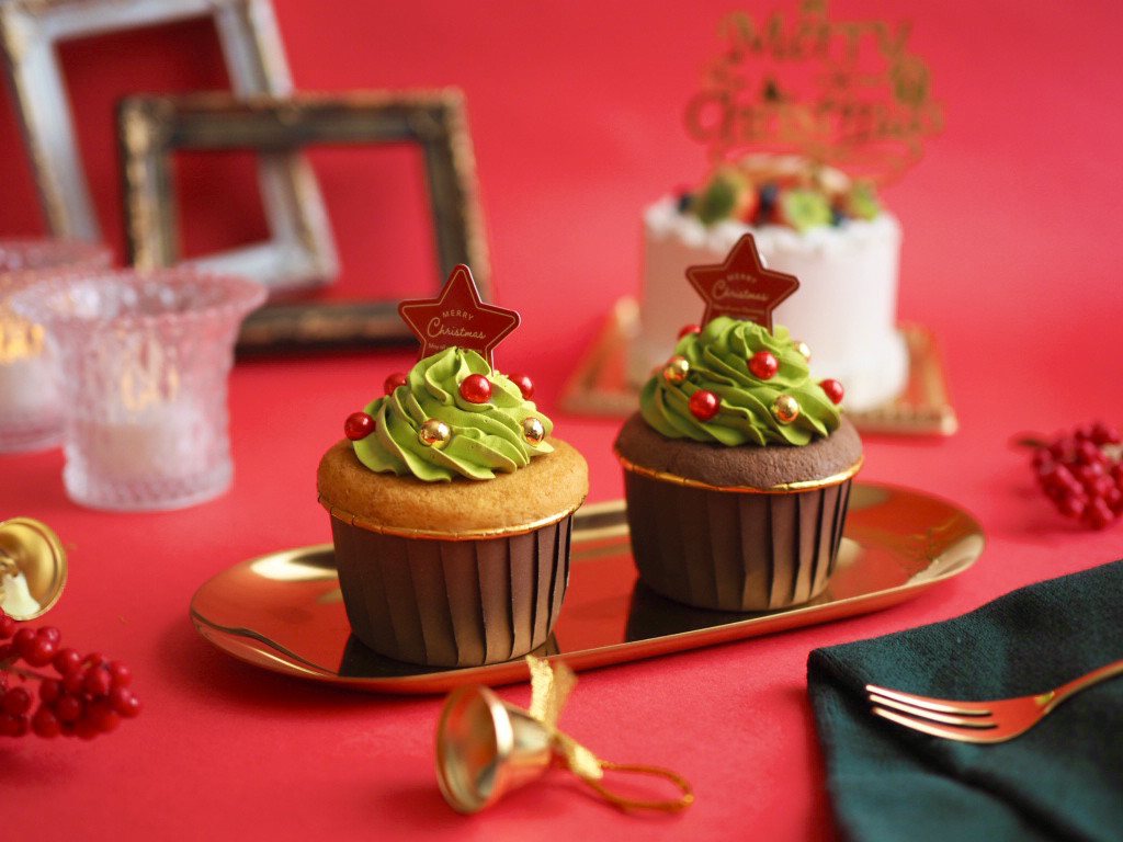 【特集掲載】メモスタンド　クリスマスツリーのカップケーキ