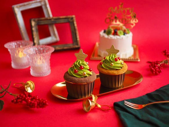 【特集掲載】メモスタンド　クリスマスツリーのカップケーキ 2枚目の画像