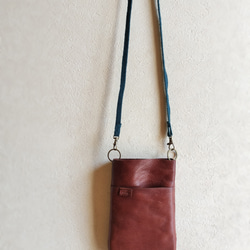ポシェット　濃いブラウン　オイルシュリンクレザー　手織り紐 2枚目の画像