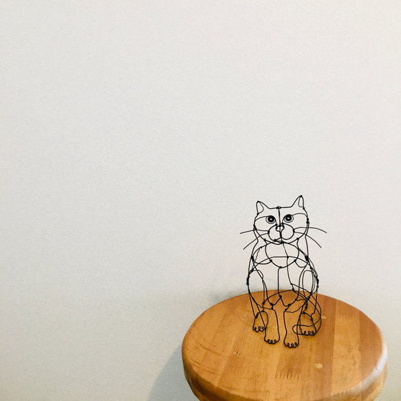 ワイヤーアート　ワイヤークラフト  ねこ　猫　ネコ 1枚目の画像