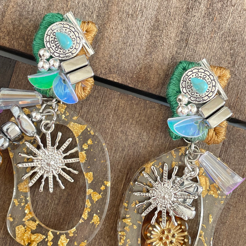 刺繍ピアス エキゾチックシルバー アレルギー対応 誕生日 プレゼント  