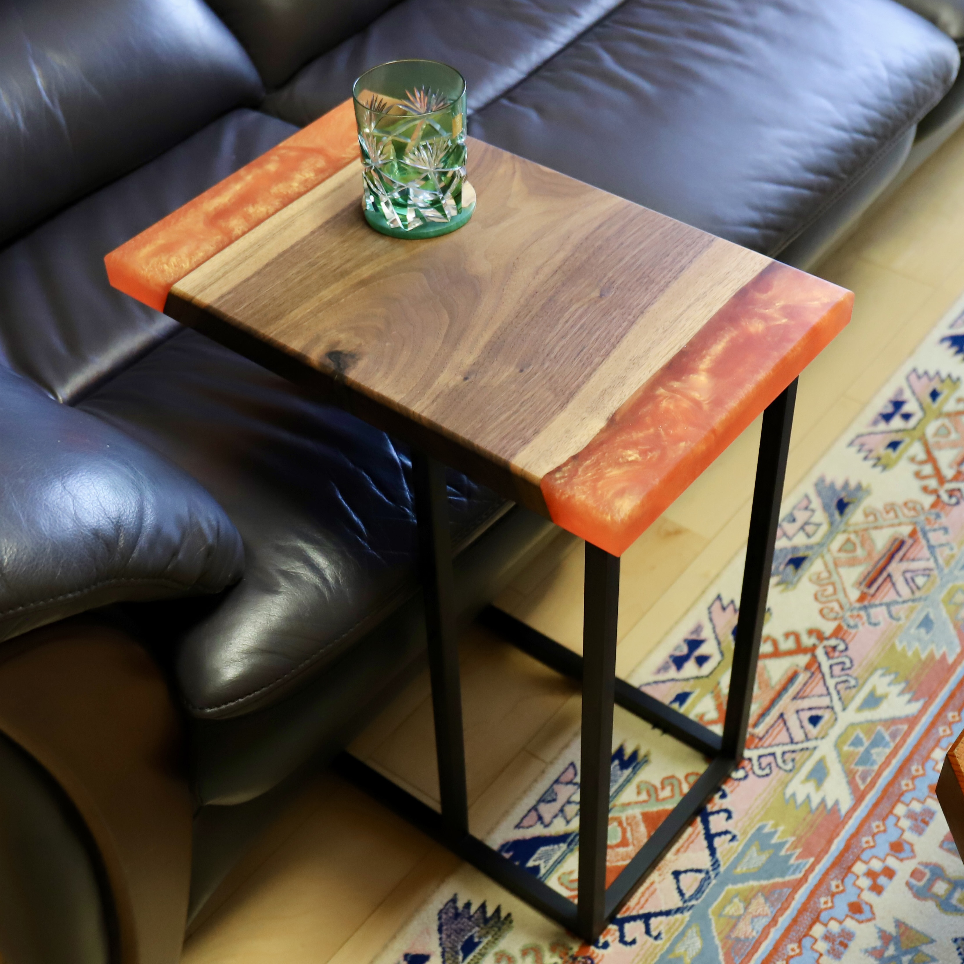 【受注生産】ウッドレジンソファサイドテーブル(ゴールドオレンジ)