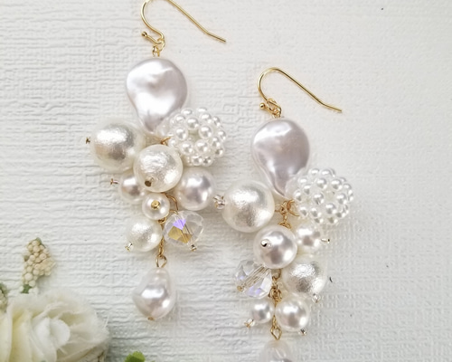 バロックパールとコットンパールの華やかピアス｜イヤリング変更可