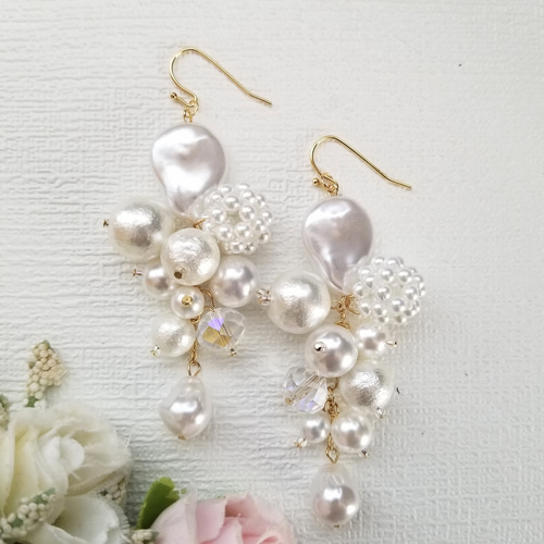 バロックパールとコットンパールの華やかピアス｜イヤリング変更可