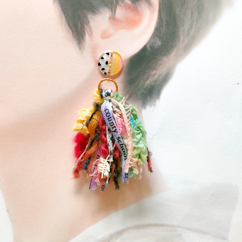2way*カラフルダルメシアンのタッセルのピアス/イヤリング ピアス