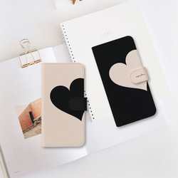 【iPhone15シリーズ対応】Big Heart♡Beige　手帳型スマホケース　ほぼ全機種対応　はめ込み式 1枚目の画像