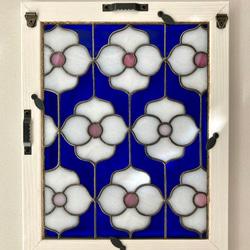 ステンドグラス　白い花模様のミニパネル 5枚目の画像