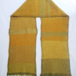 手紡ぎ、手織りマフラー（イエロー×グリーン） 草木染め、天然染料、ウール 8枚目の画像