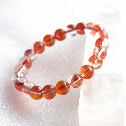 レア☆ブレスレット☆レッドライモナイトインクォーツ（8.6mm）220321