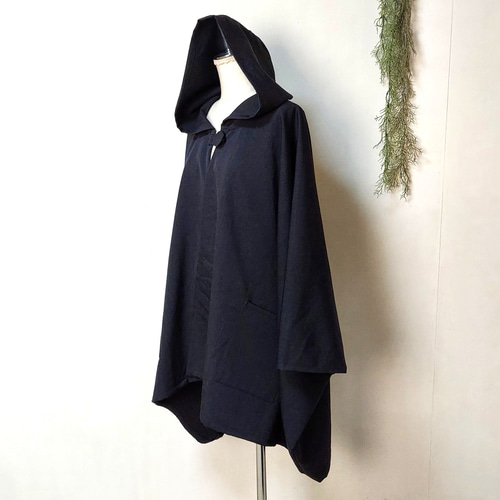 黒のポンチョ 再販048 ～ 良質生地 コート ジャケット マント