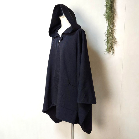デニムの風合いのポンチョ　～　羽織る　ジャケット　コート　コスプレ　デニム 1枚目の画像