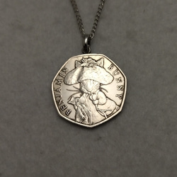 ハリー・ポッター ホグワーツ城 イギリスのコインネックレス