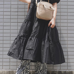 Puffsleeve Tiered Long Flare Onepiece (black) ロング丈ワンピース ブラック 4枚目の画像