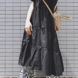 Puffsleeve Tiered Long Flare Onepiece (black) ロング丈ワンピース ブラック 5枚目の画像