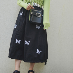 Butterfly Embroidery Flare Long Skirt (black) フレアスカート ブラック 黒 1枚目の画像