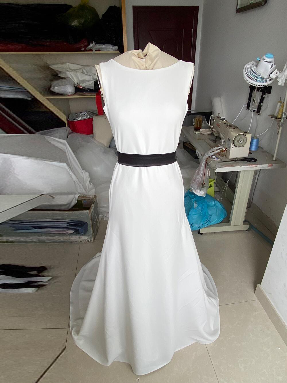 高品質！パーティードレス ワインレッド マーメイドライン オフ  