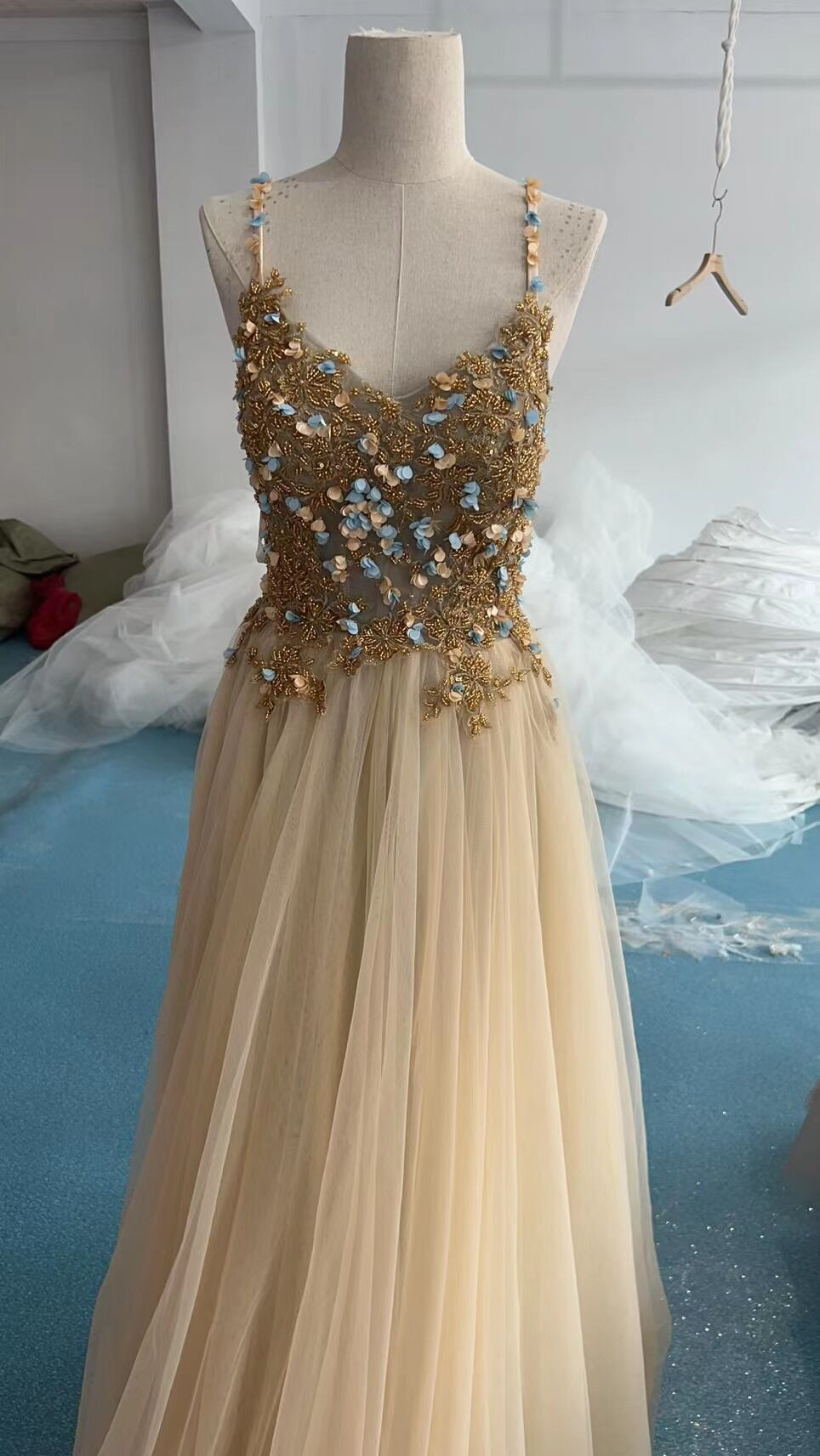 上品！カラードレス ステージ 衣装 ラップドレス 花嫁 結婚式 二次会