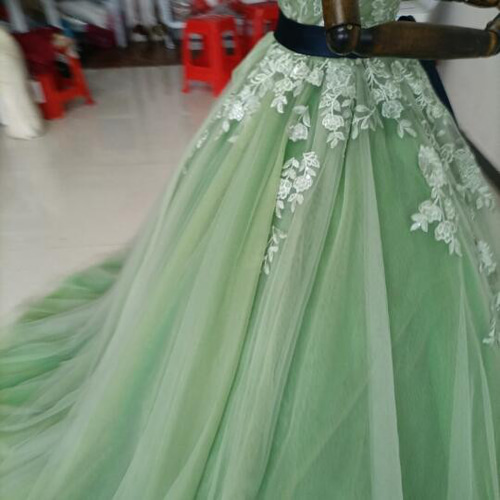 豪華！カラードレス 薄グリーン 3D立体レース刺繍 ベアトップ 挙式  