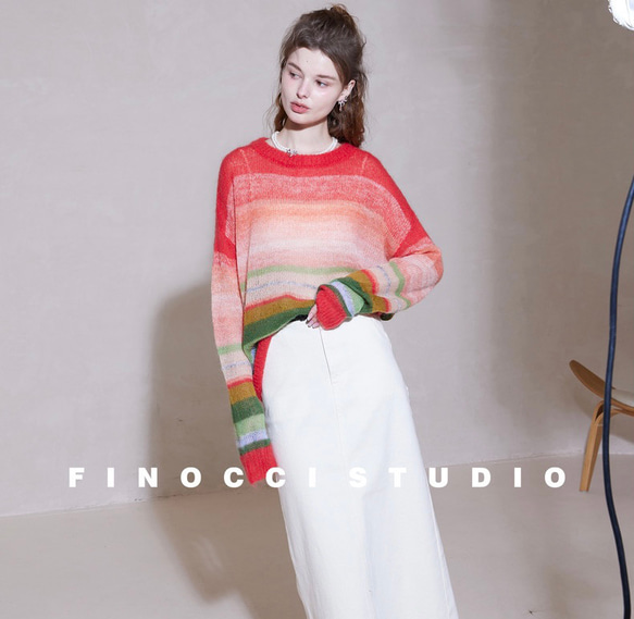 【モヘアウール混】美しい虹のグラテーション　ゆったりシルエット　プルオーバー【秋冬春】 5枚目の画像