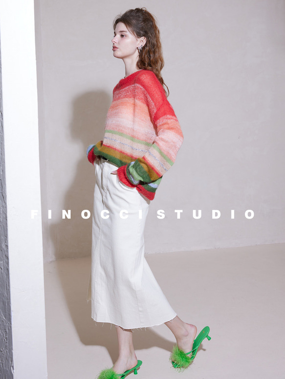 【モヘアウール混】美しい虹のグラテーション　ゆったりシルエット　プルオーバー【秋冬春】 7枚目の画像