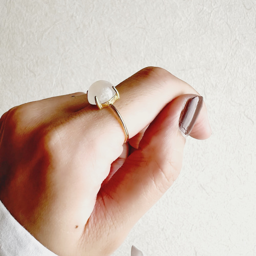 JORIE】レインボームーンストーン大粒リング 6月誕生石 （フリーサイズ