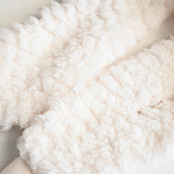 ぬっくぬくキッズ〜大人もok!ネックウォーマー　(キッズマフラー)白うさぎちゃん） 5枚目の画像