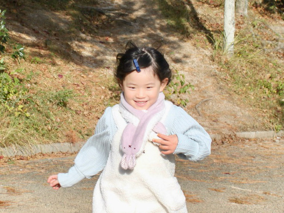 ぬっくぬくキッズ〜大人もok!ネックウォーマー　(キッズマフラー)白うさぎちゃん） 9枚目の画像