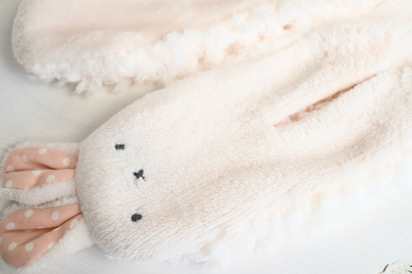 ぬっくぬくキッズ〜大人もok!ネックウォーマー　(キッズマフラー)白うさぎちゃん） 6枚目の画像