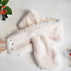 ぬっくぬくキッズ〜大人もok!ネックウォーマー　(キッズマフラー)白うさぎちゃん） 1枚目の画像