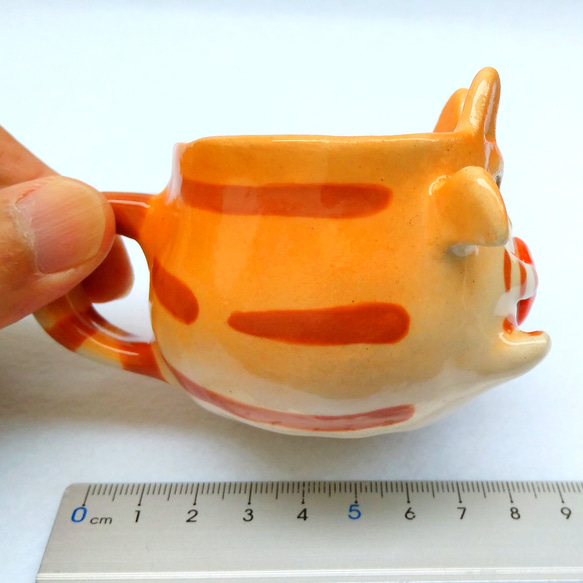 ハロウィンこうもりトラ猫デミタスカップ８０ｍｌ　にゃんこ陶器　受注制作 3枚目の画像