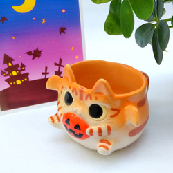 ハロウィンこうもりトラ猫デミタスカップ８０ｍｌ　にゃんこ陶器　受注制作 4枚目の画像