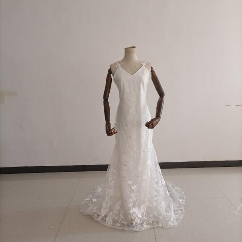 豪華！ウェディングドレス キャミソール オフホワイト 3D立体レース  