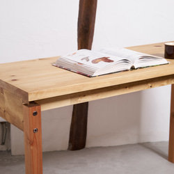 スレンダーな国産ひのき無垢材のワークデスク（作業机）または小さな食卓　D-1 8枚目の画像