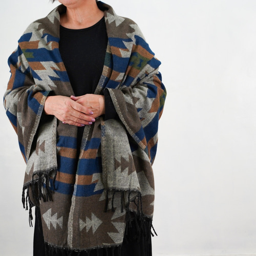 冬支度♩≪オルテガ柄≫大判ストール オリーブ ×ブルー ストール